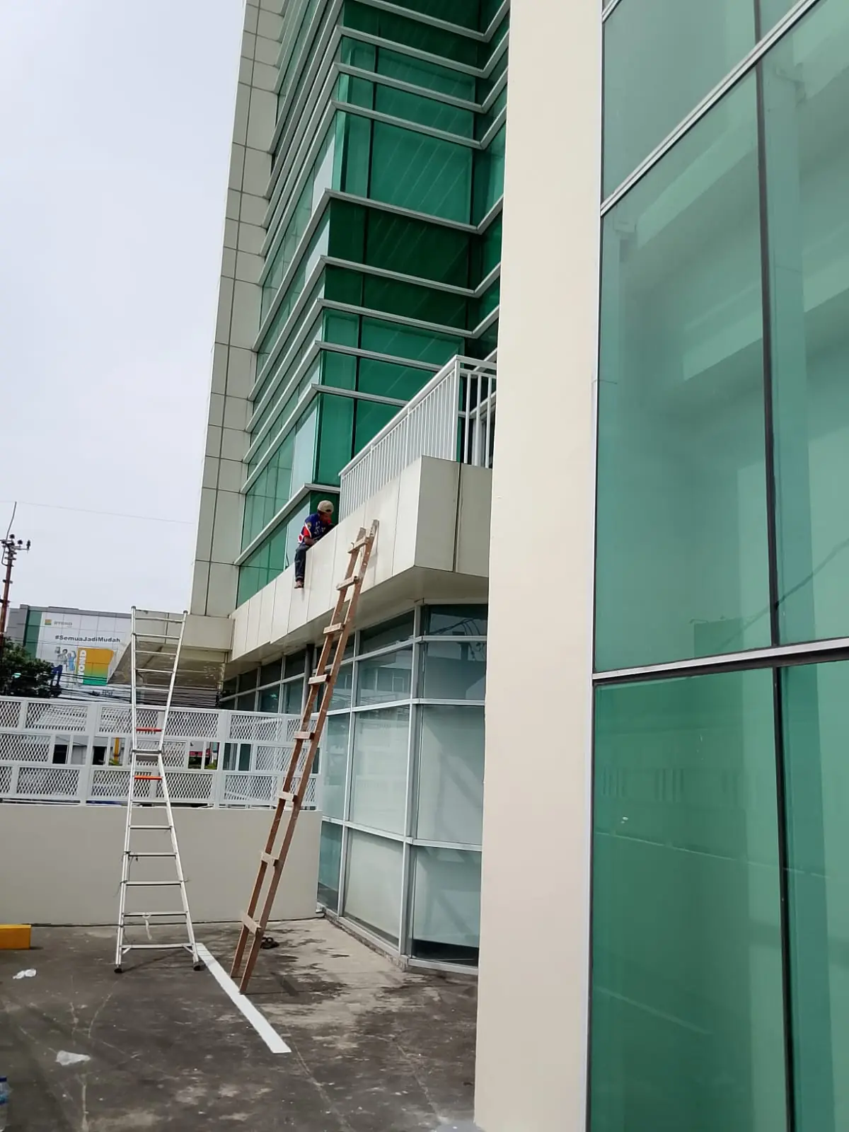 Perawatan & Pengecatan Gedung Kantor HIK Ciledug — 10