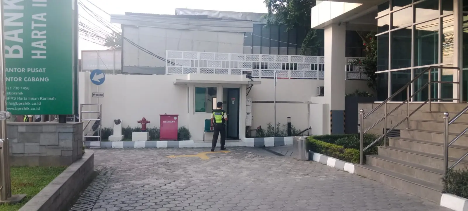 Perawatan & Pengecatan Gedung Kantor HIK Ciledug — 3